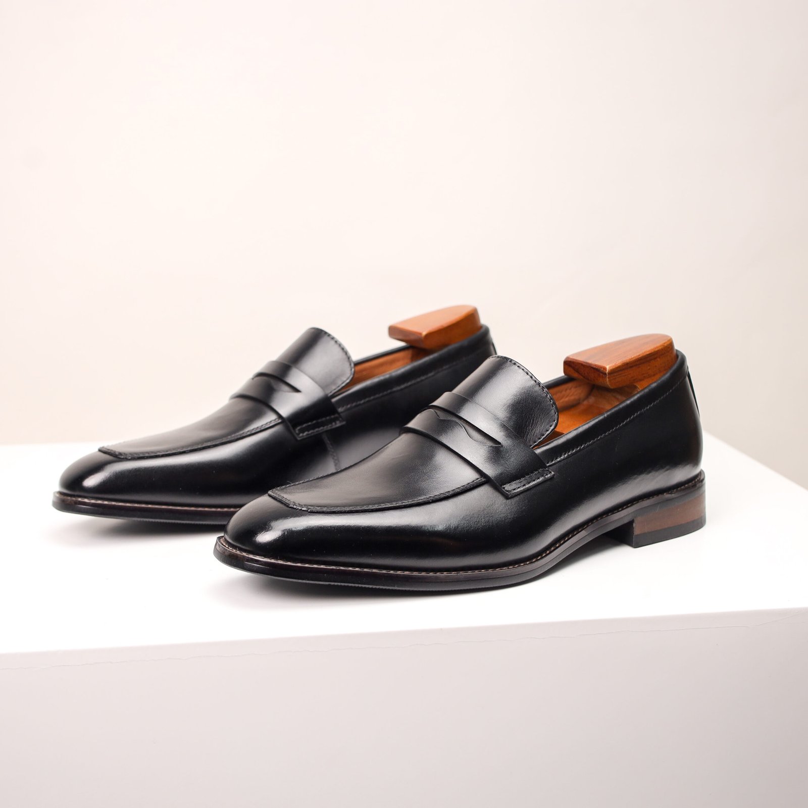 High-End Casual Leather Shoe - Image 39