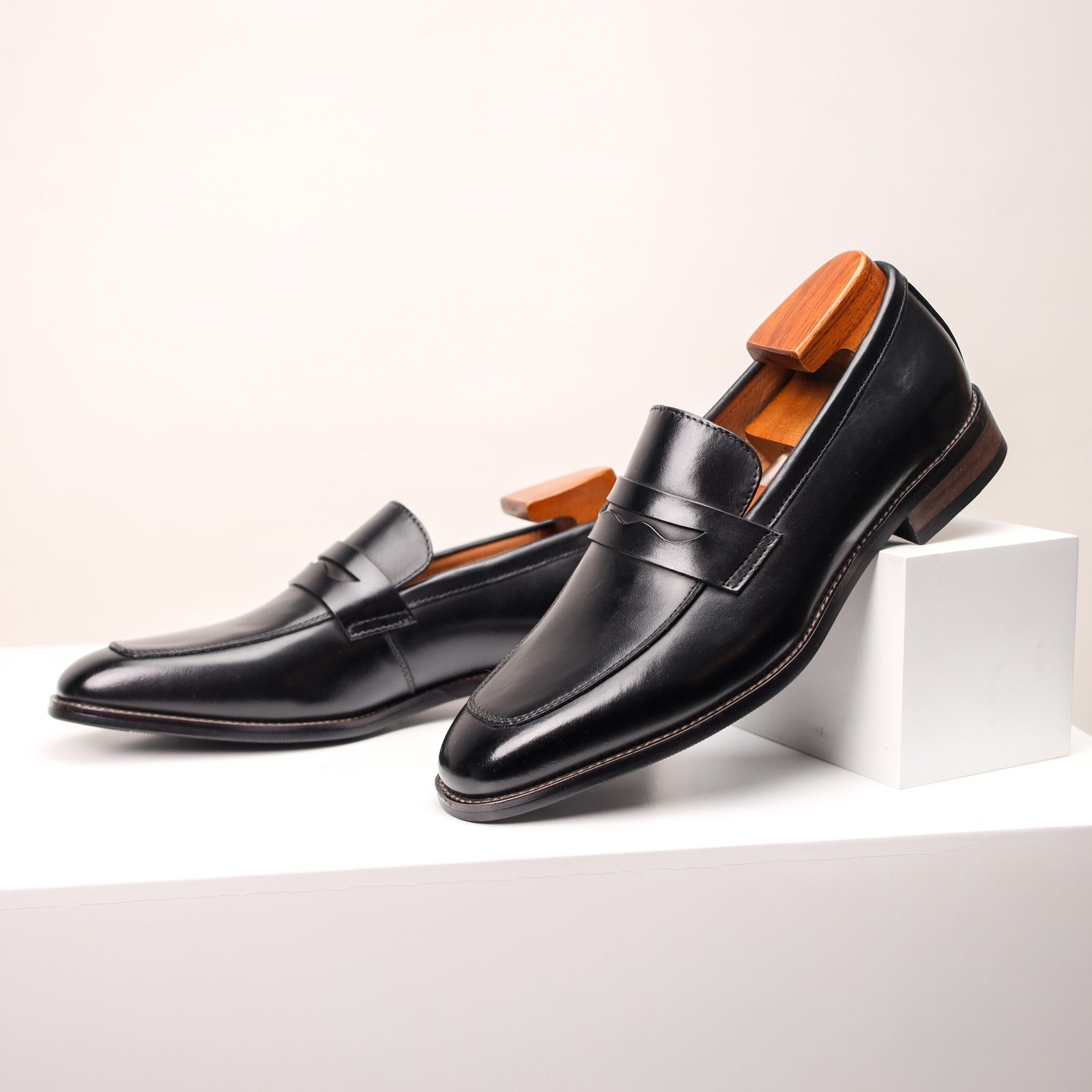 High-End Casual Leather Shoe - Image 41