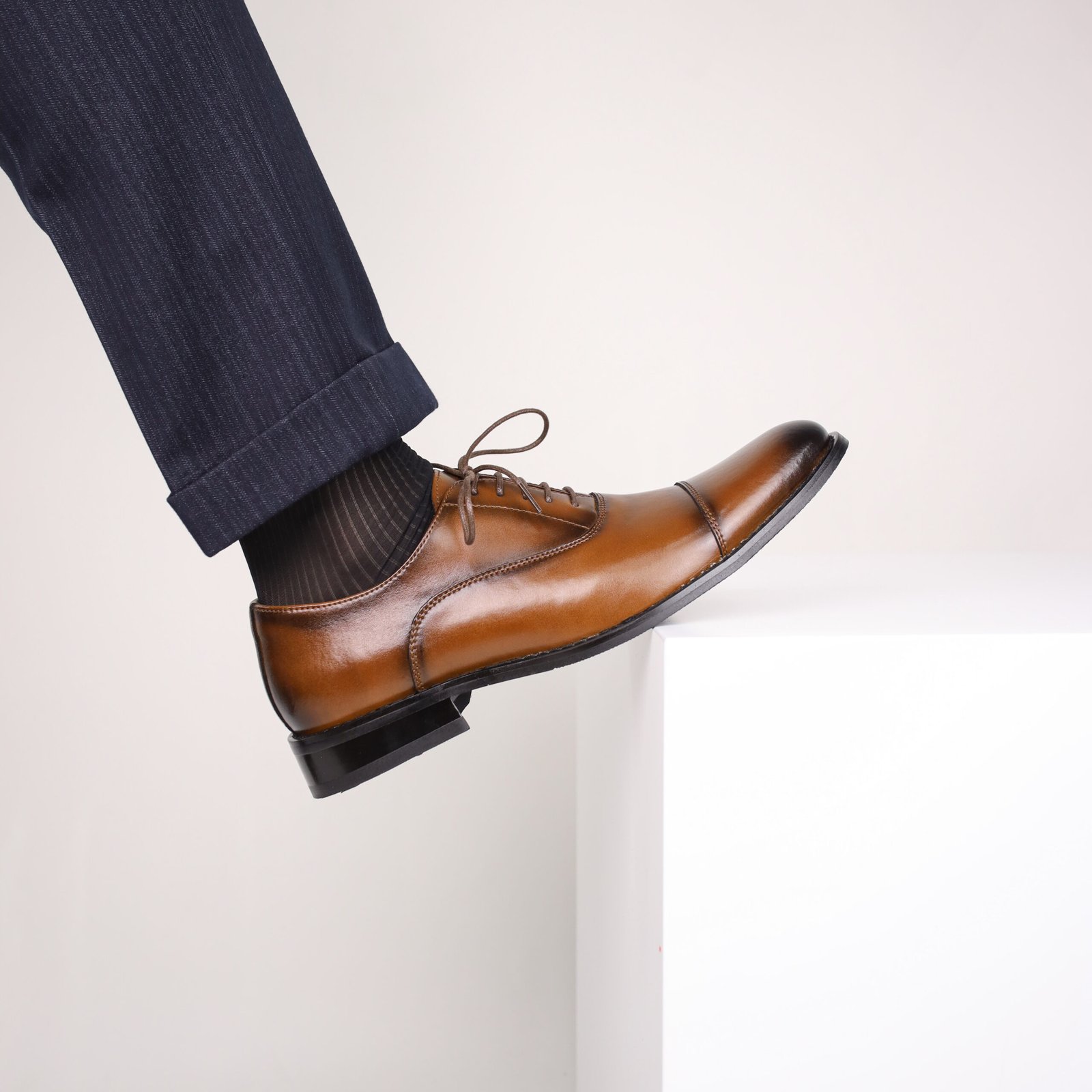 Business Formal Leather Shoes - Image 5