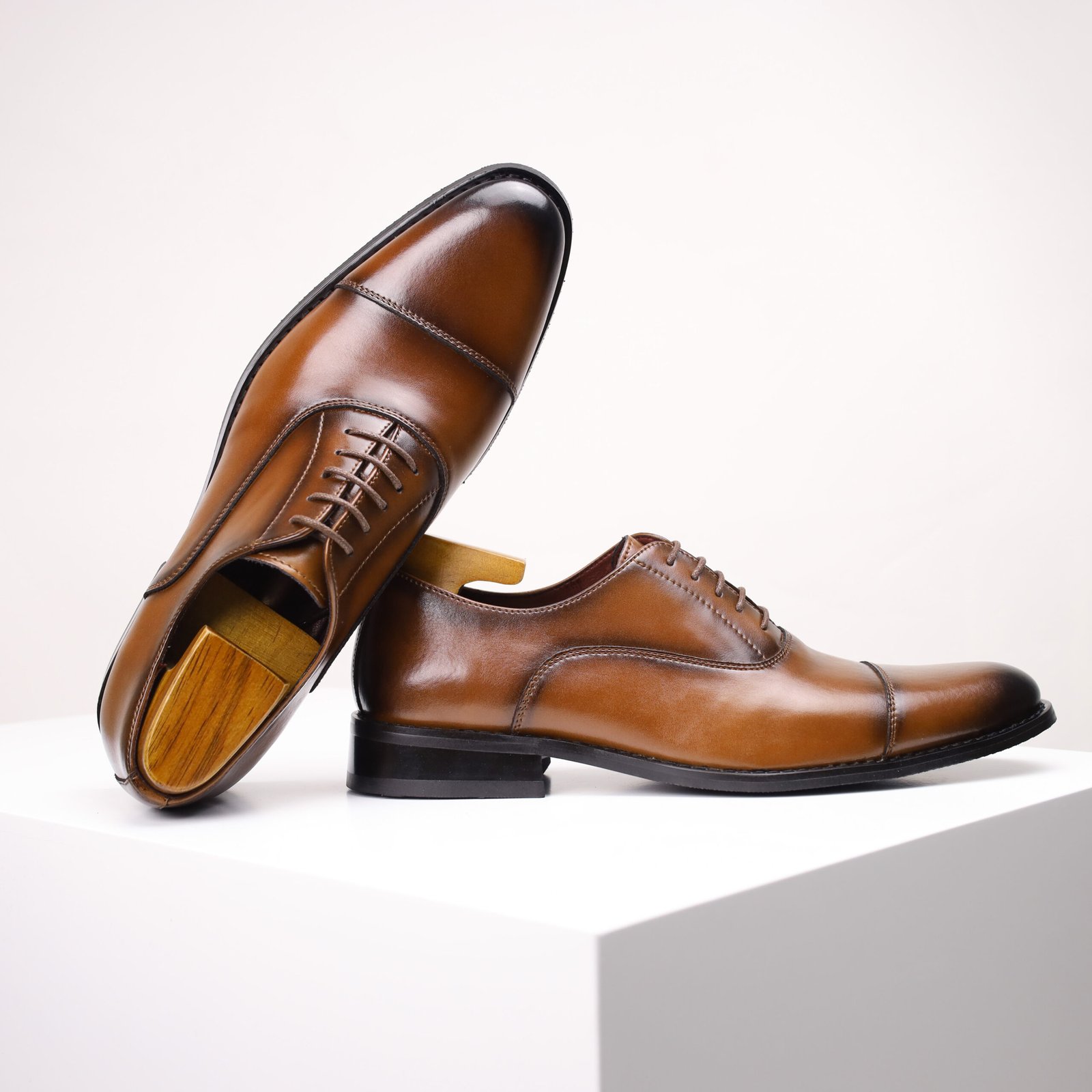 Business Formal Leather Shoes - Image 50