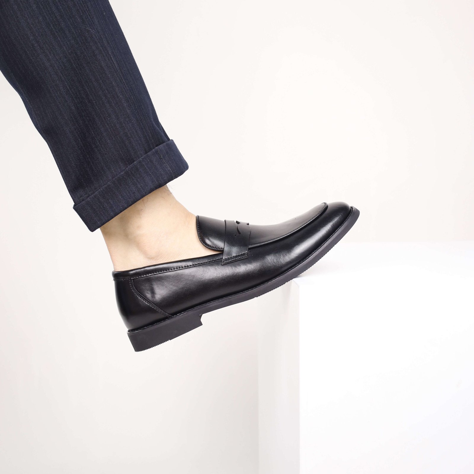 Men's Penny Loafers - Image 39
