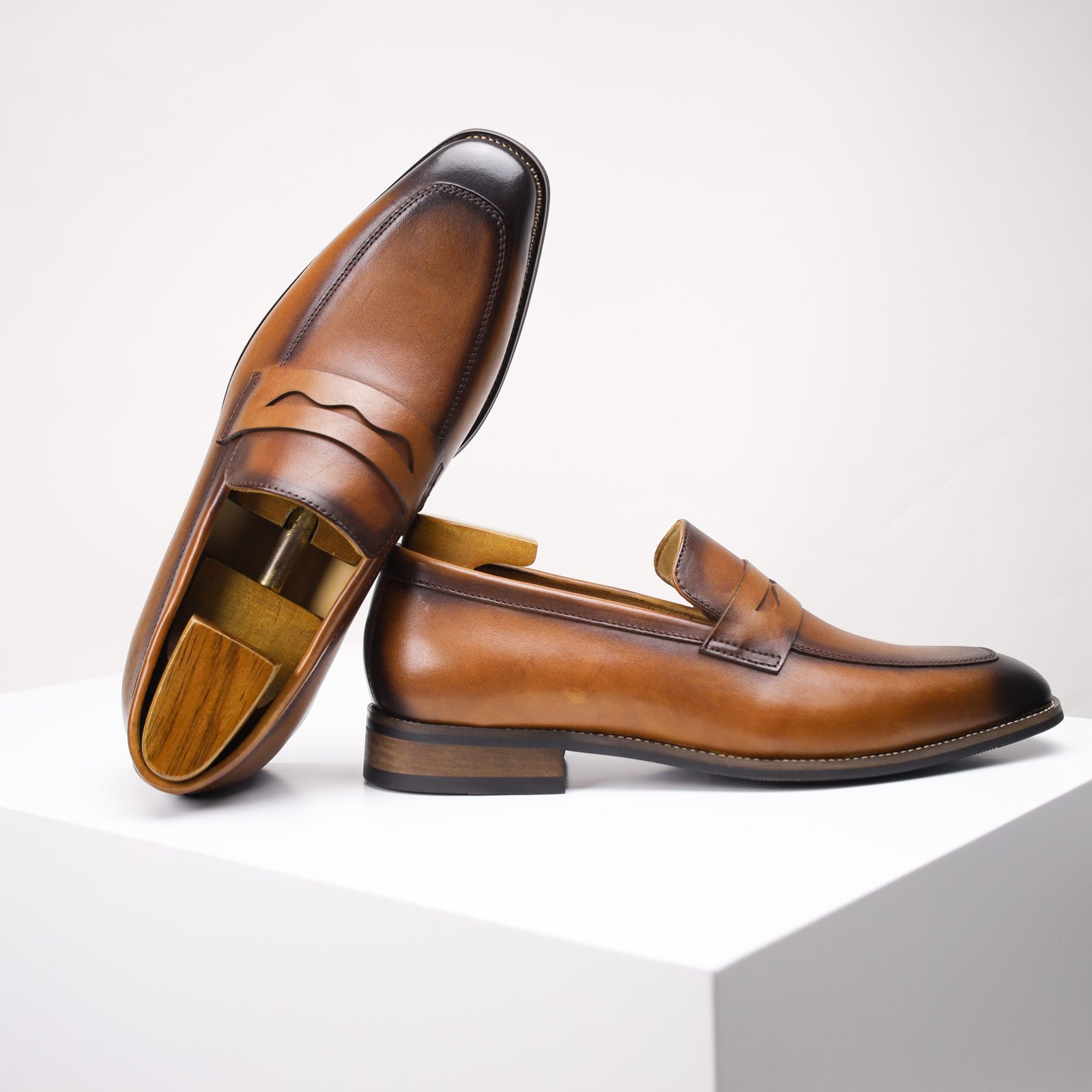 High-End Casual Leather Shoe - Image 6