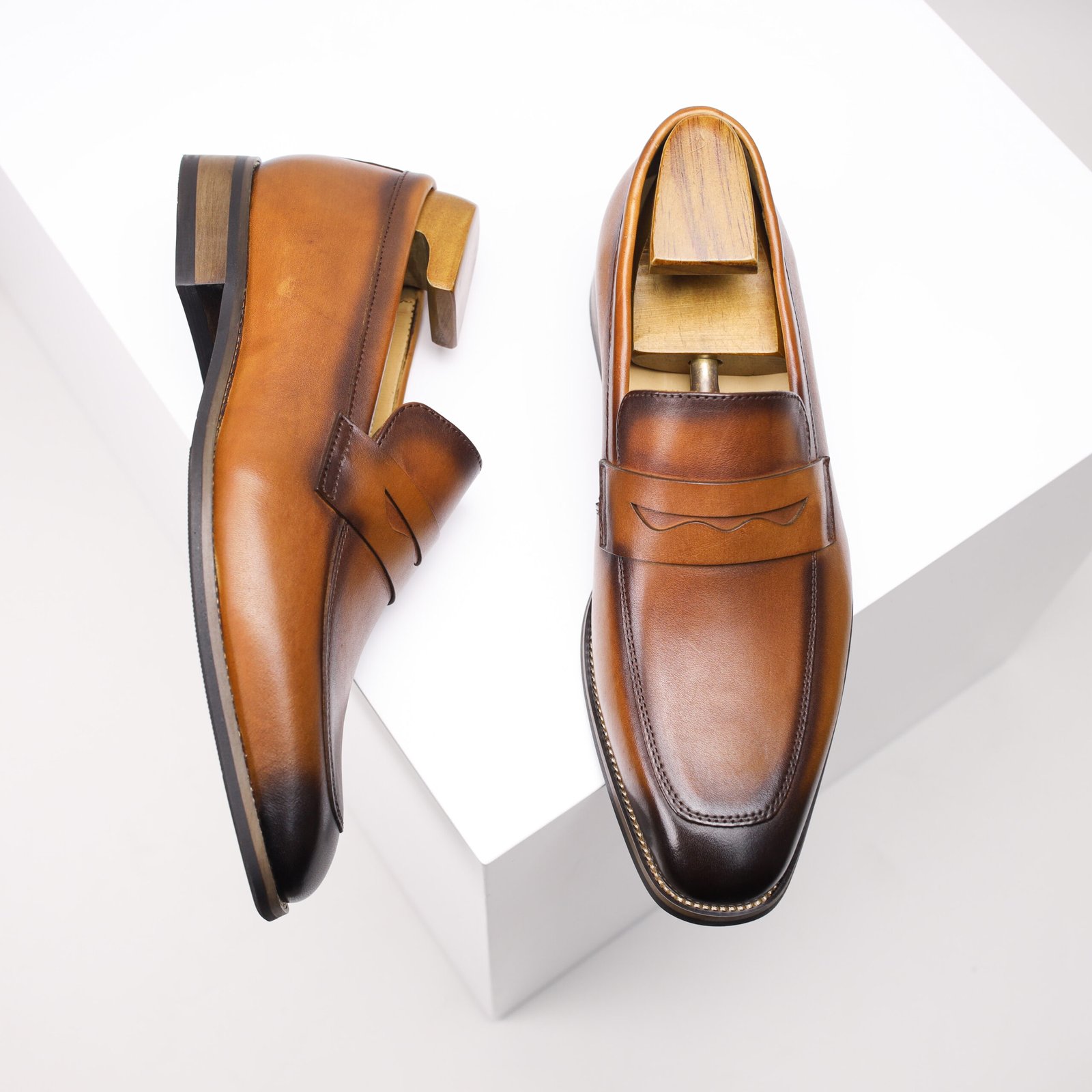 High-End Casual Leather Shoe - Image 9