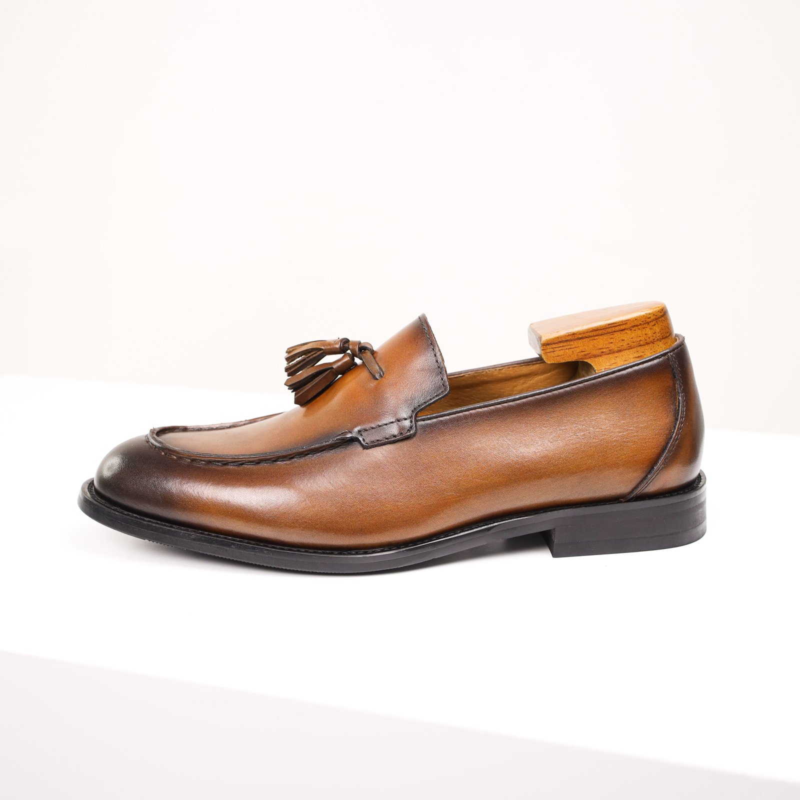 High-End Casual Leather Loafer - Image 4