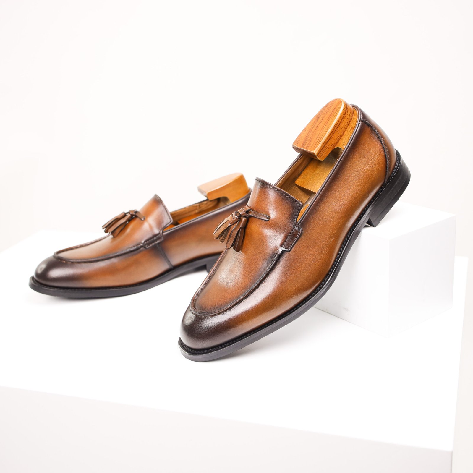 High-End Casual Leather Loafer - Image 5