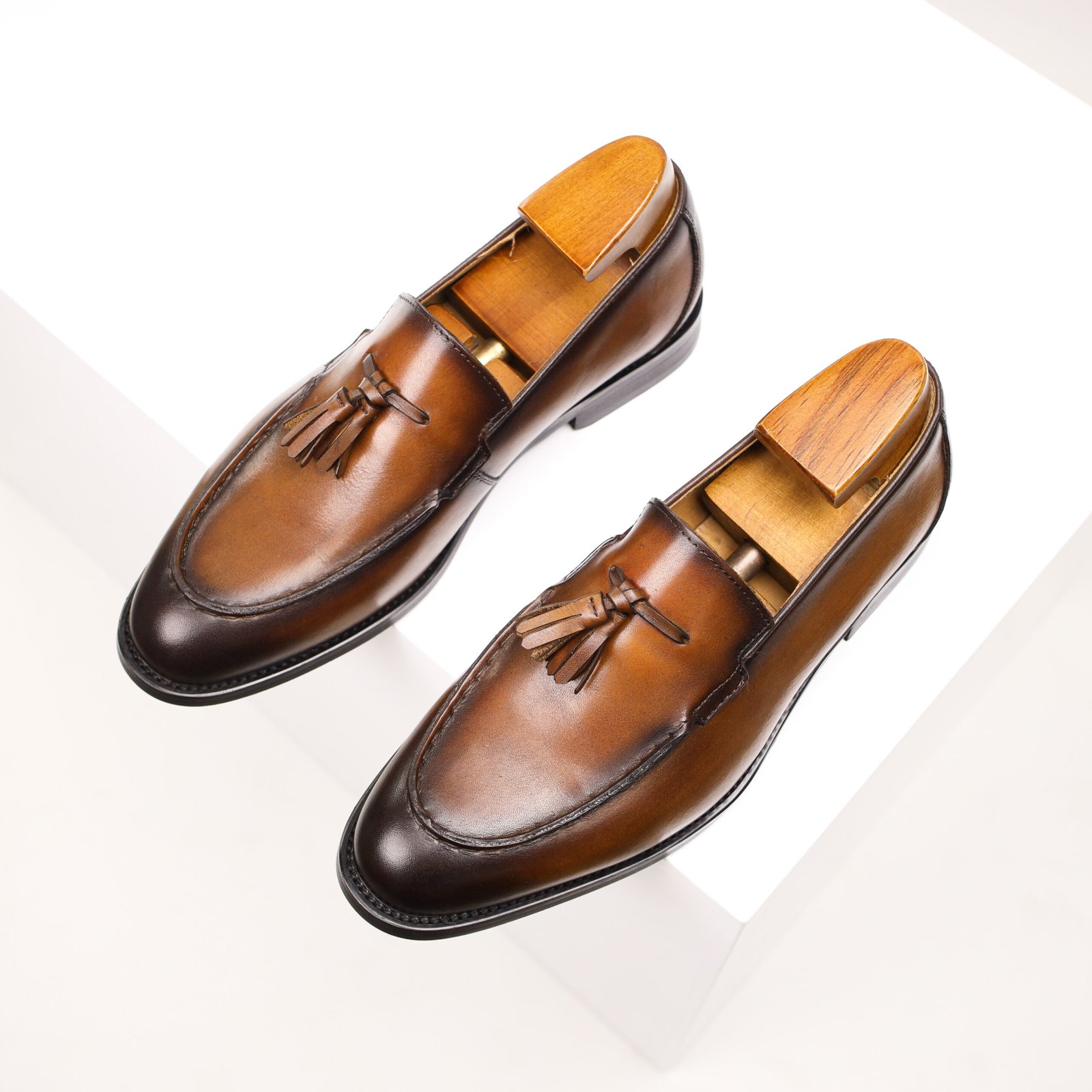 High-End Casual Leather Loafer - Image 11