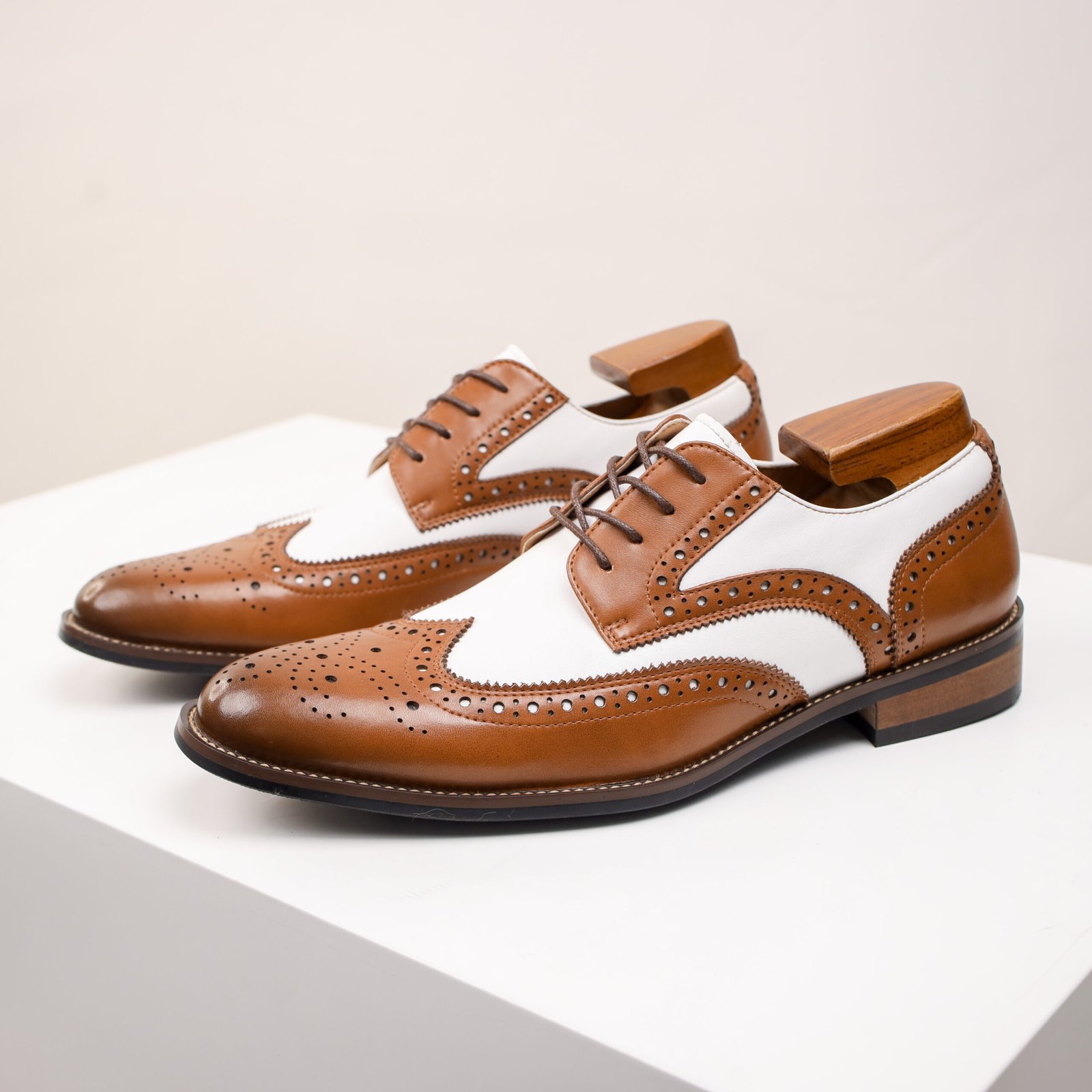 Classy Double Colour Carved Blok Leather Shoe - Image 7