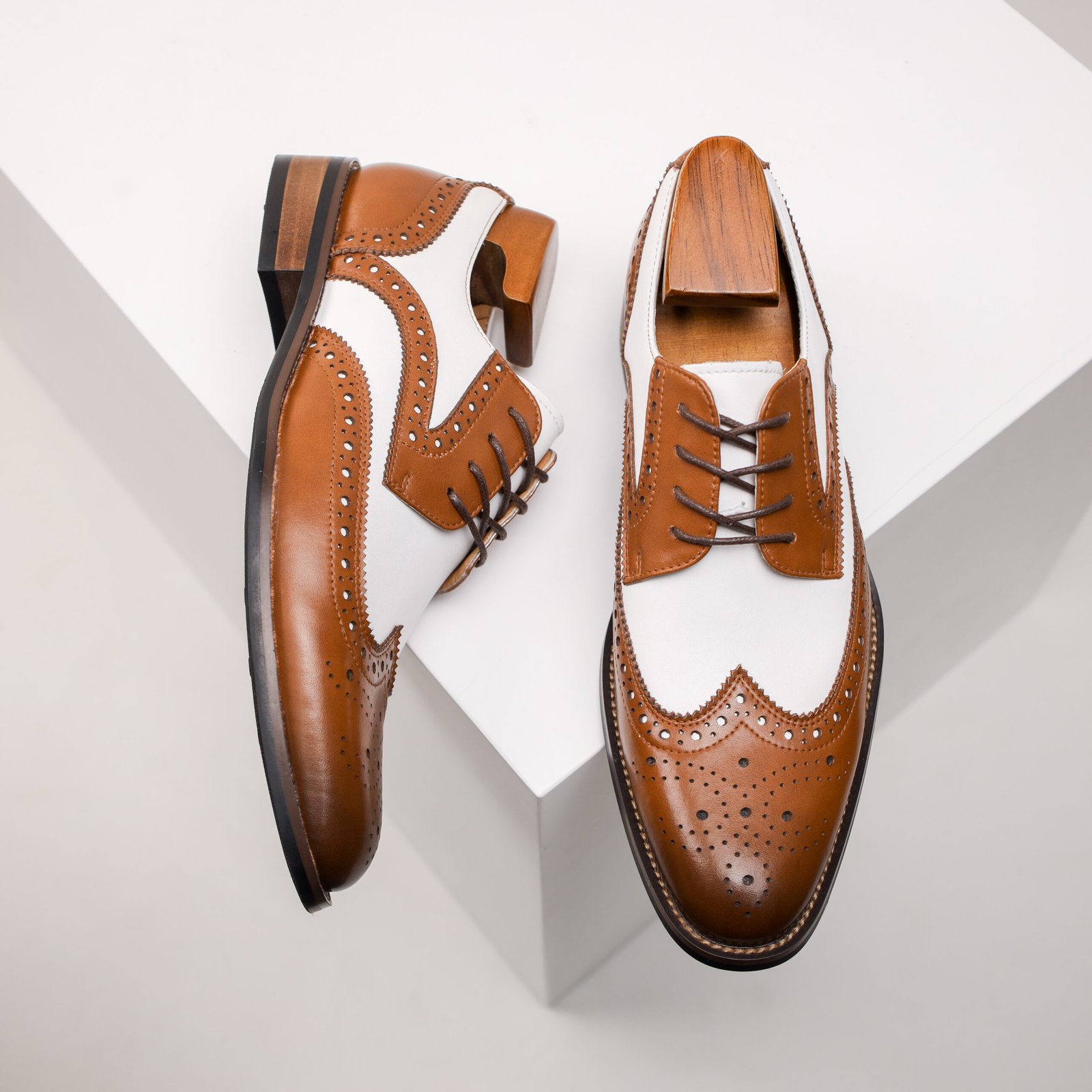 Classy Double Colour Carved Blok Leather Shoe - Image 8