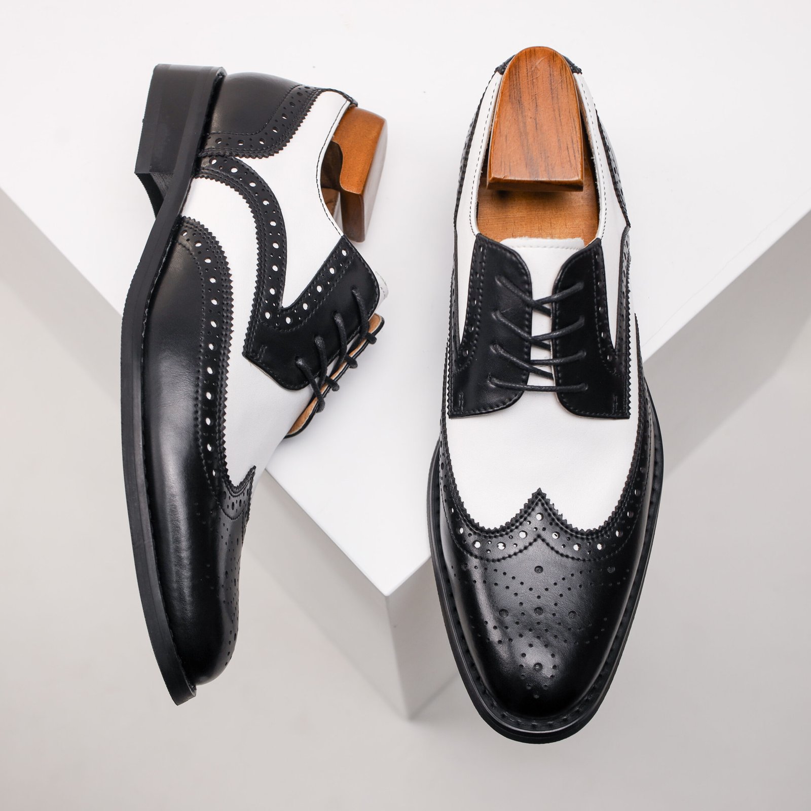 Classy Double Colour Carved Blok Leather Shoe - Image 19